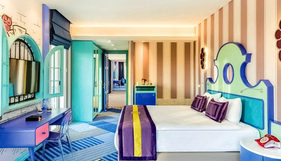 هتل لند آو لجندز کینگدام آنتالیا